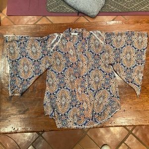 Gorgeous kimono-style cover up!